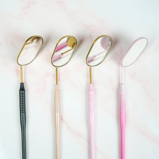 Lash Mirror